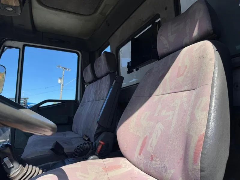 IVECO OFICINA MOVEL ANO 2002 OPORTUNIDADE WAGNER CAMINHOES - Foto 5