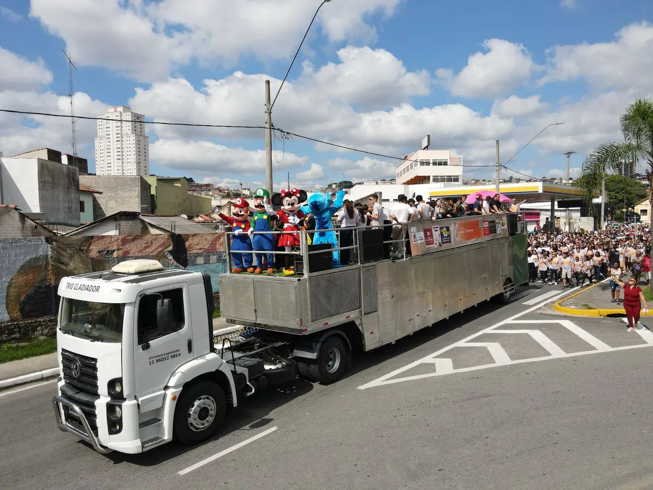 Trio Elétrico Pranchão  600 mil  - Foto 2