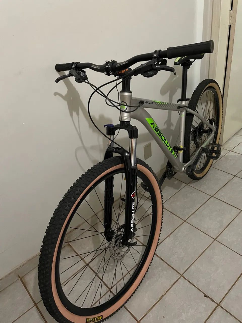 Bike ABSOLUTE WILD - MTB QUADRO tamanho 17 - Foto 6