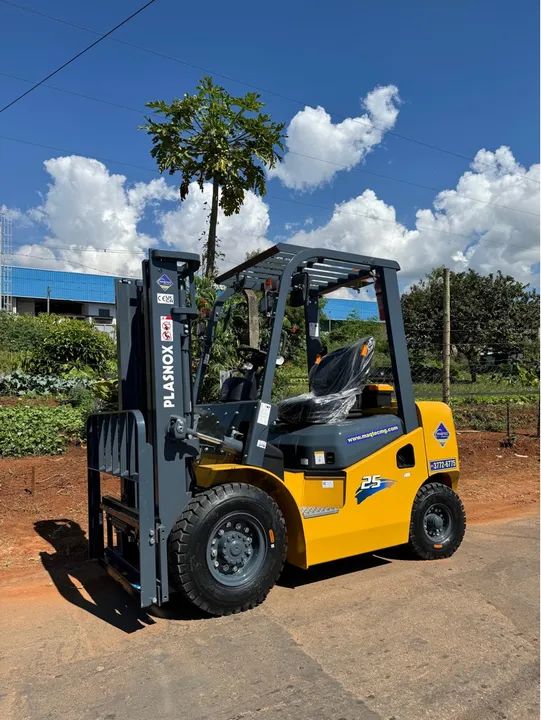 Empilhadeira CPCD25 - Plasnox- torre duplex - Diesel  - Foto 6
