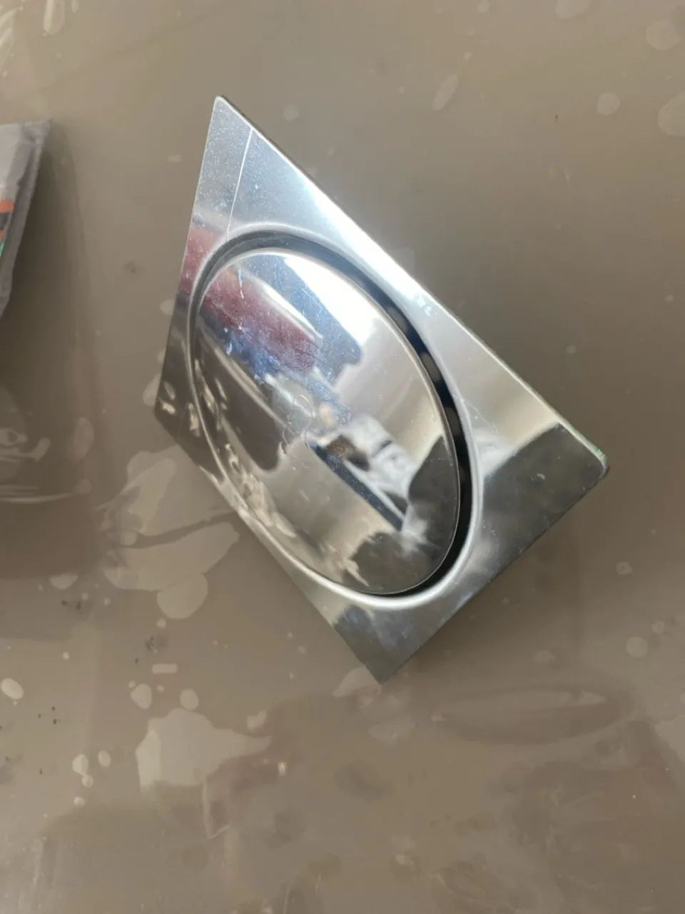 Ralo Inteligente Click Banheiro Lavabo Quadrado 9,4cm Inox - Foto 3