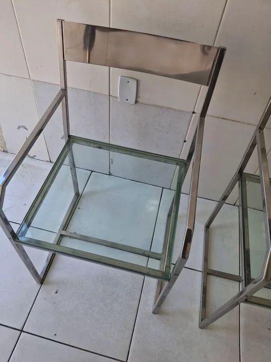 Par de Cadeiras de Metal com Tampo de Vidro - Foto 2
