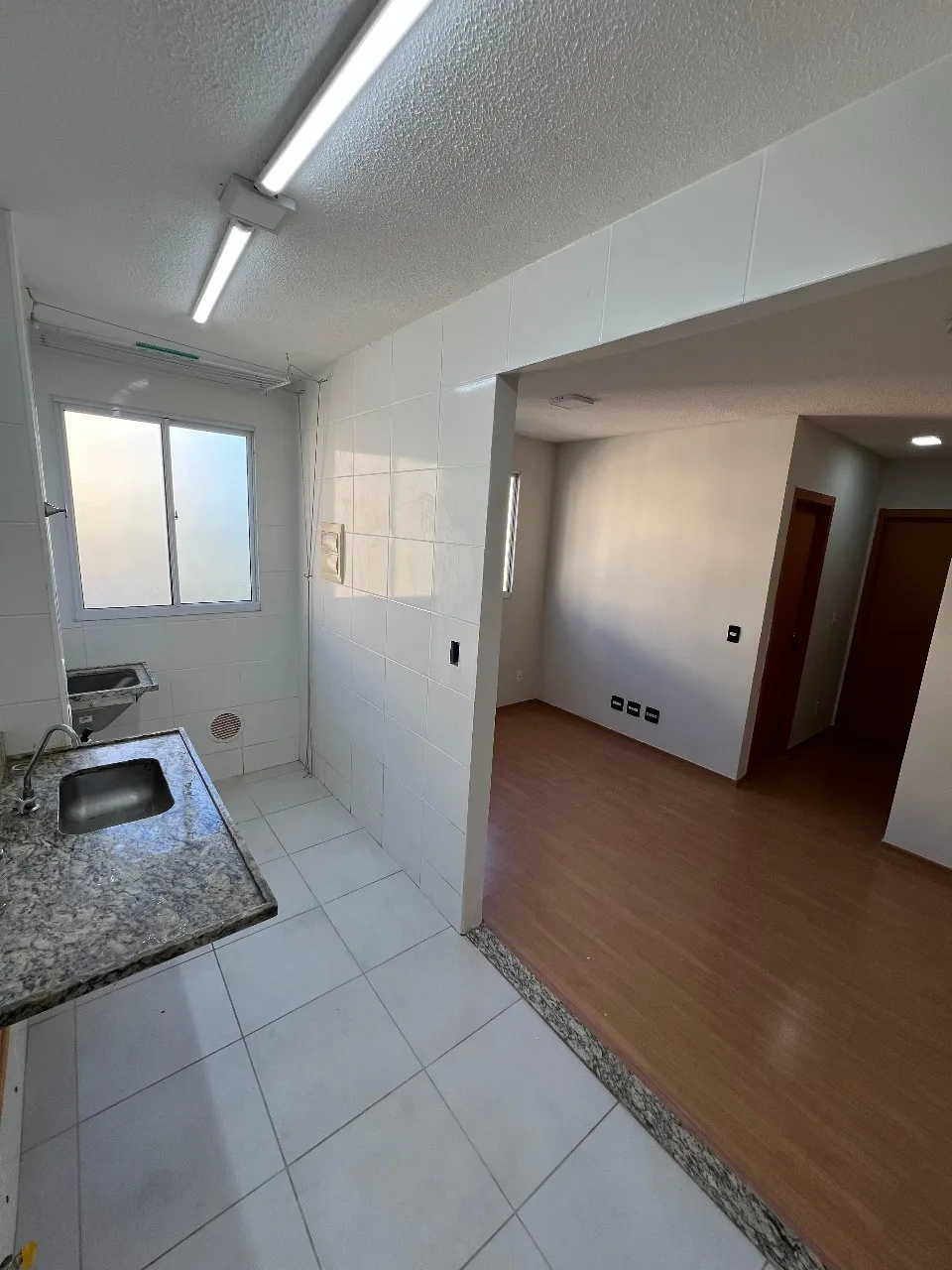 Imóvel para aluguel tem 43 metros quadrados com 2 quartos em Morada do Ouro - Cuiabá - MT