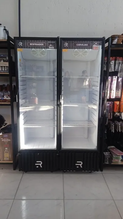 Cervejeira 1300L 2 portas vidro Refrimate