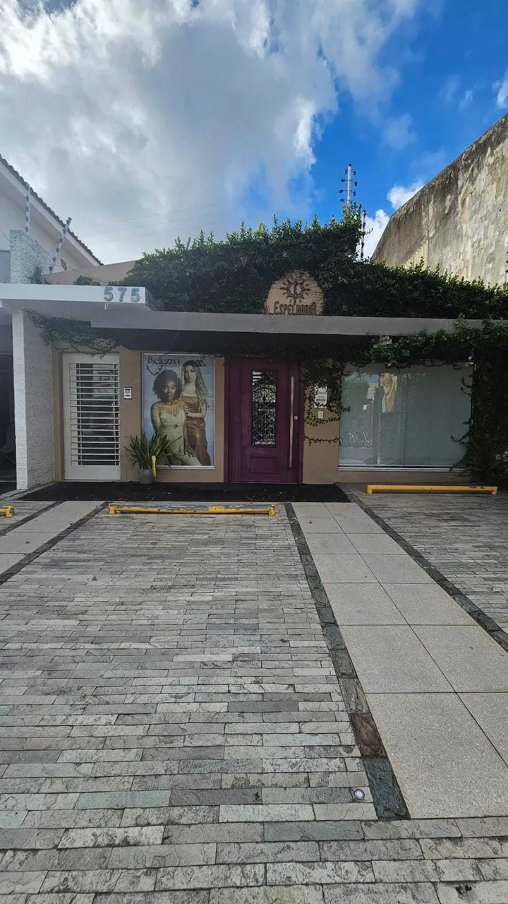 Galeria Comercial no Salgado Filho #