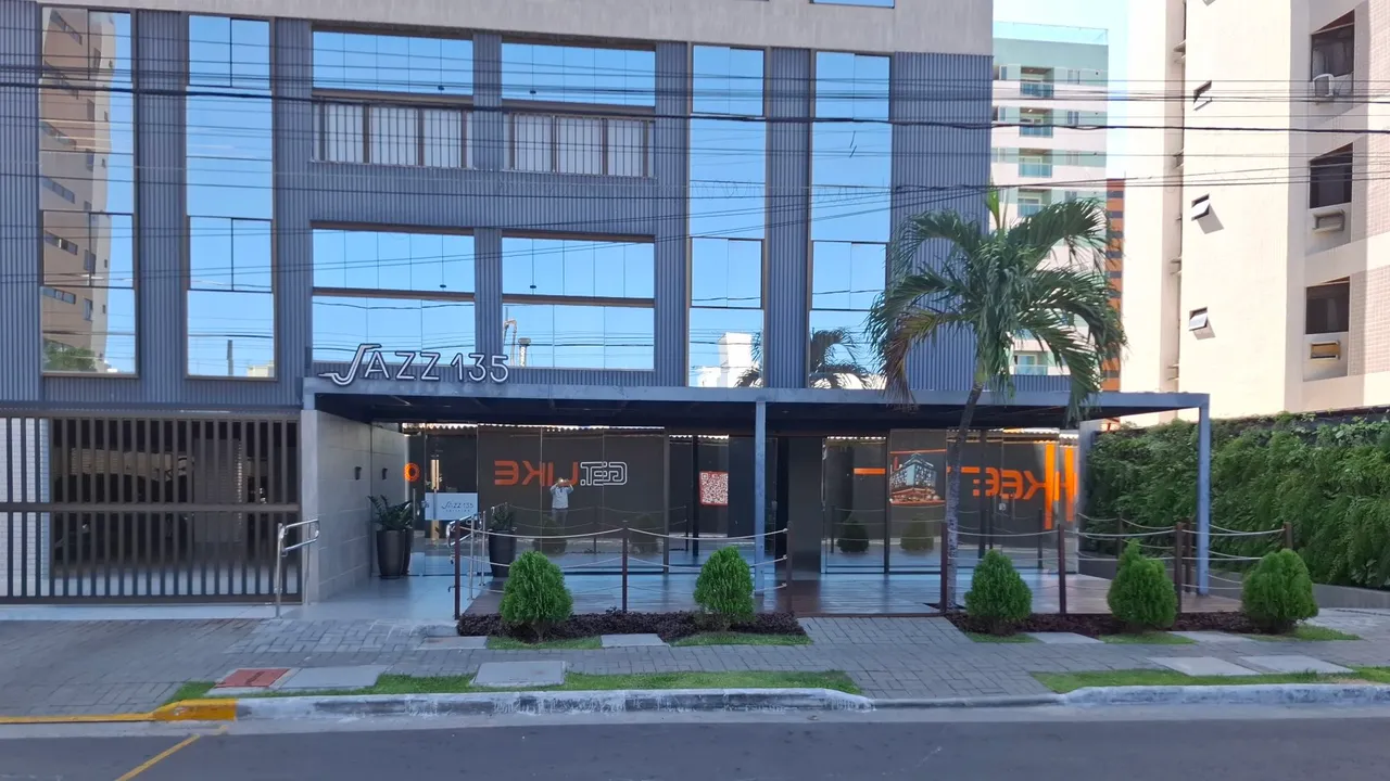 Restaurante servindo para cafeteria e loja de conveniência