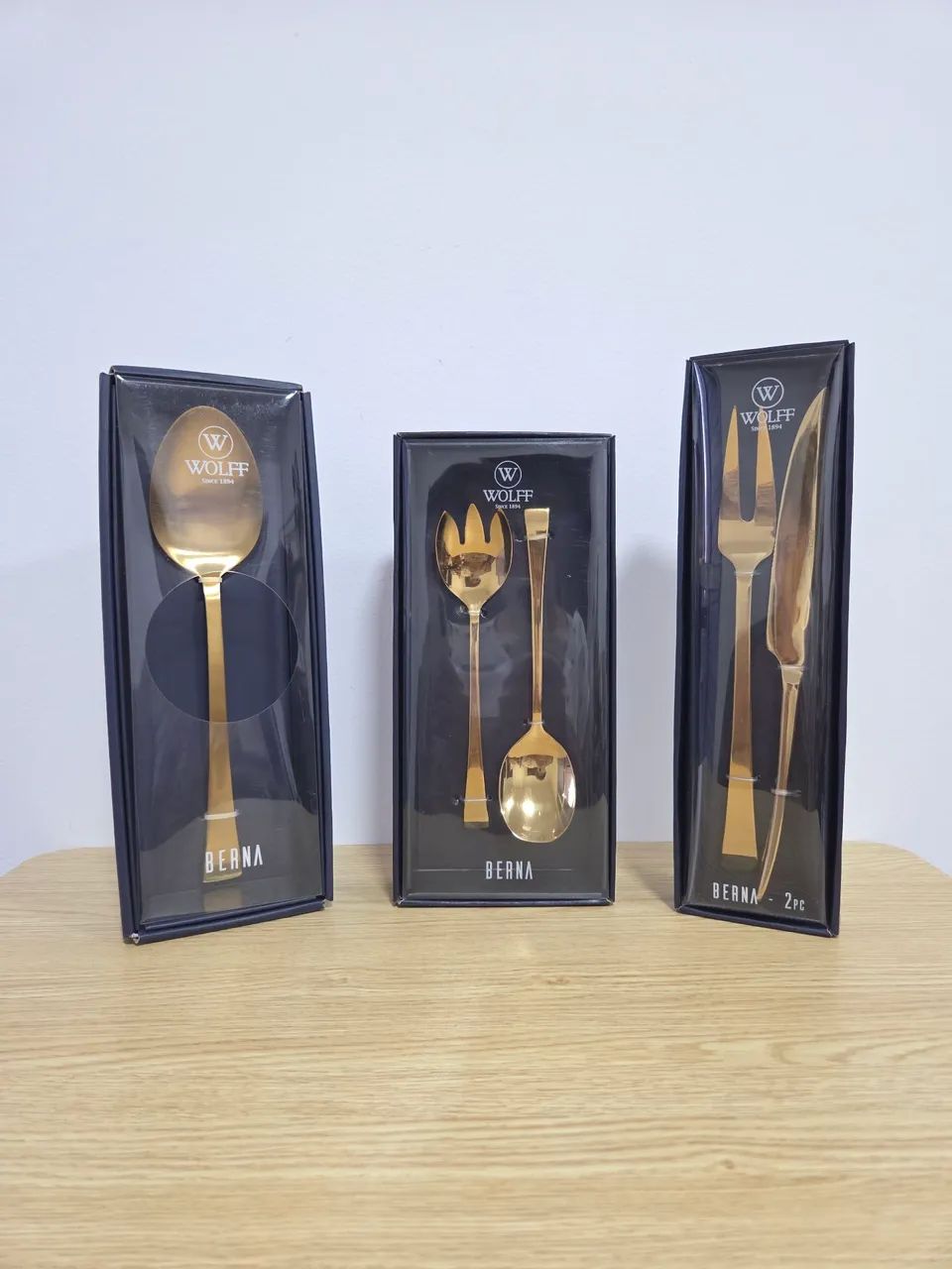 Conjunto de talheres de servir da Wolff modelo Berna dourado - 5 peças novas