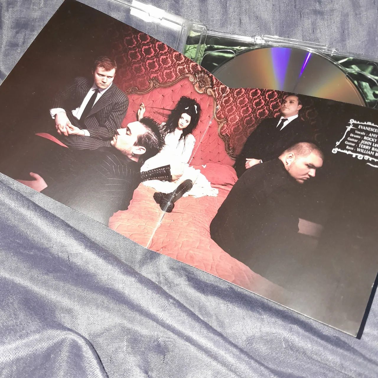Cd Evanescence-anywhere but home duplo  - Foto 4