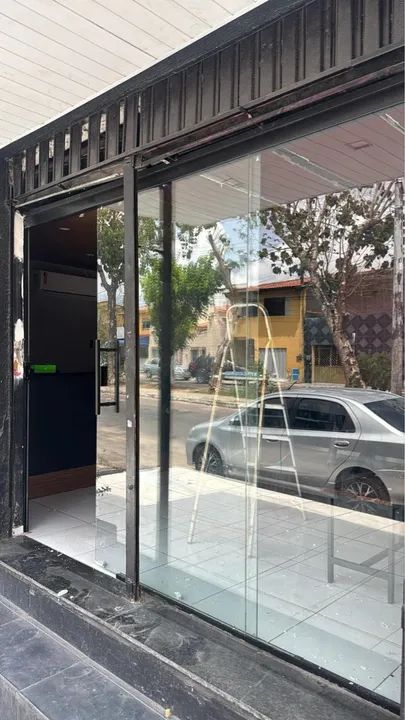 Porta de Vidro com estrutura de alumínio Preto - Foto 4