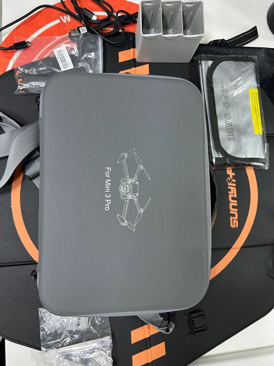 Promotion! Excellent Mini 3 Pro, with two controllers and various accessories!64313442814081122