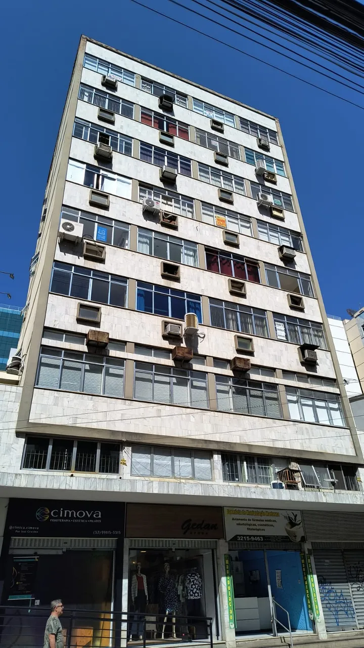 Sala mobiliada para locação no Centro