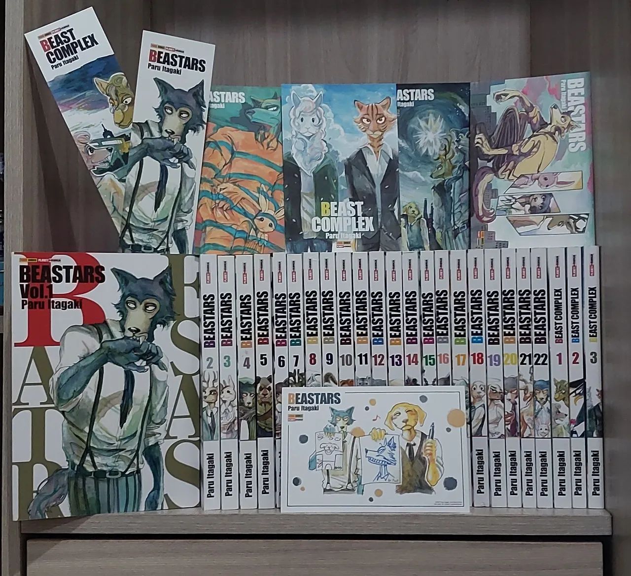 Beastars + Beast Complex Mangá Completo - Livros e revistas