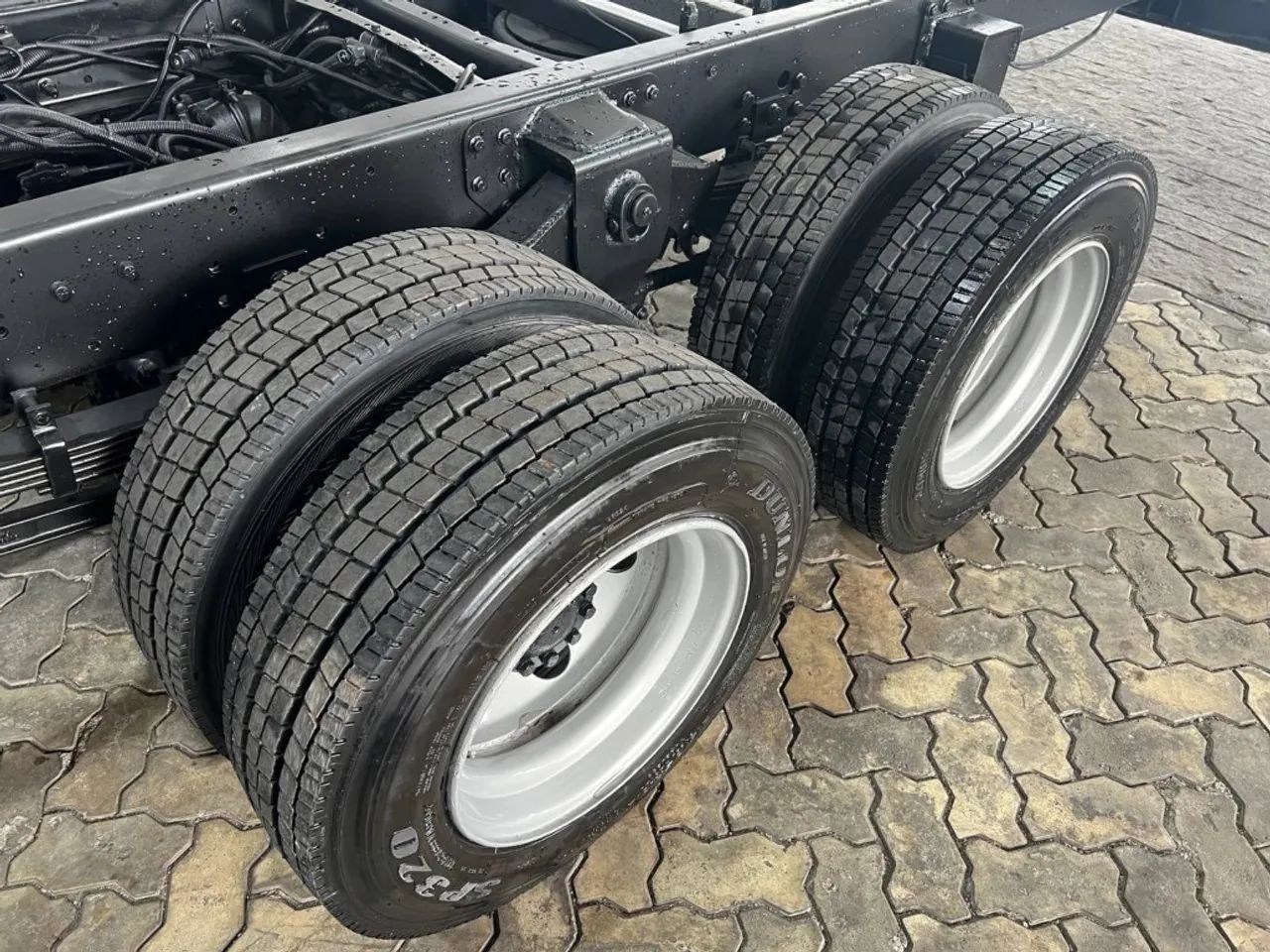 Caminhão Vw 10.160 Trucado 6x2 Chassi Ñ *0 8160 - Foto 9