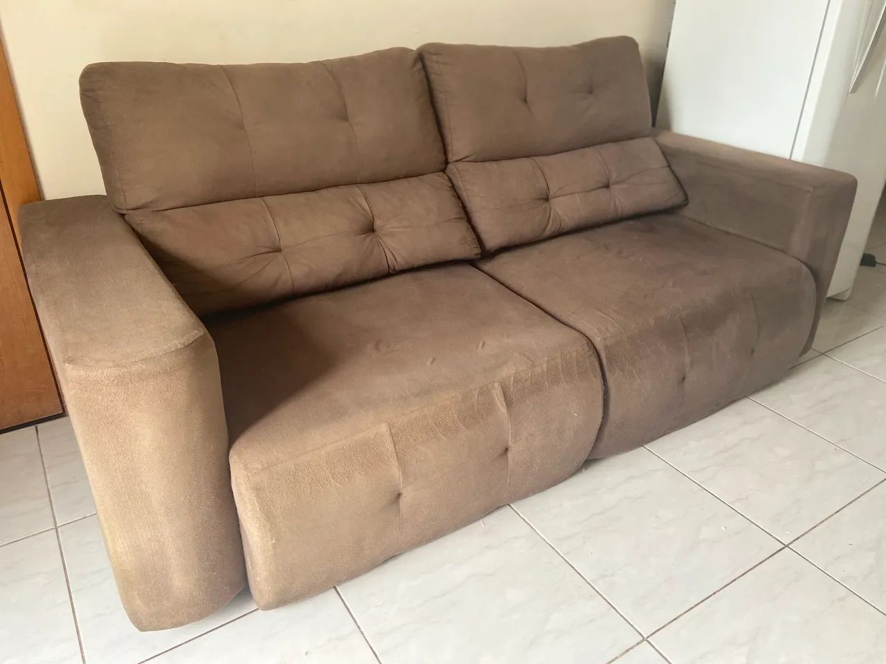 Sofá retrátil e reclinável 64374699844225123