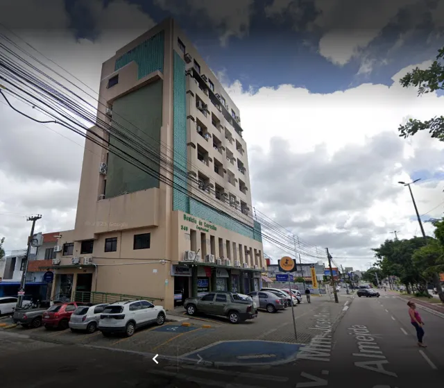 Sala comercial na Beira Rio à VENDA!