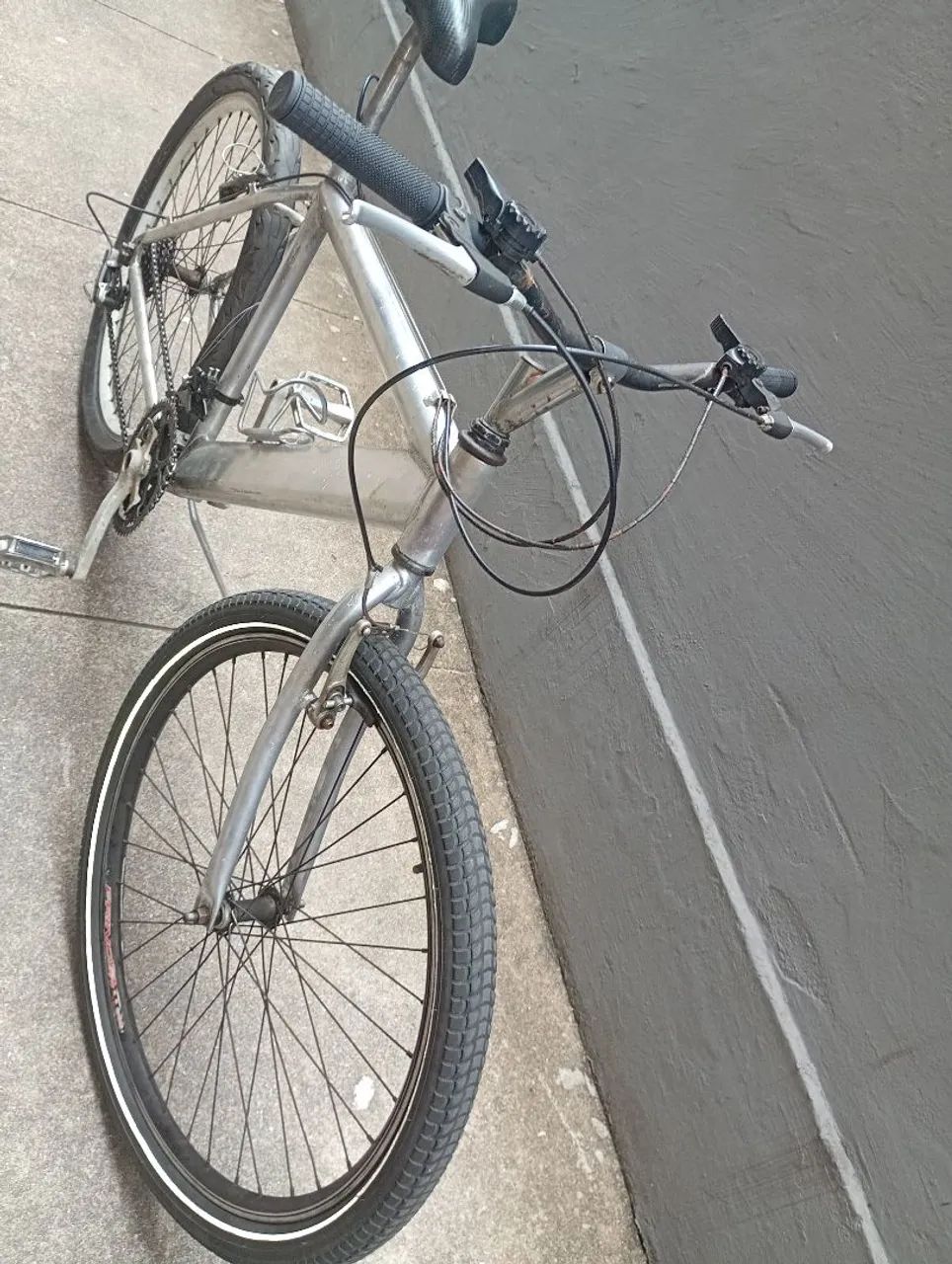 Bicicleta 26 alumínio  - Foto 3