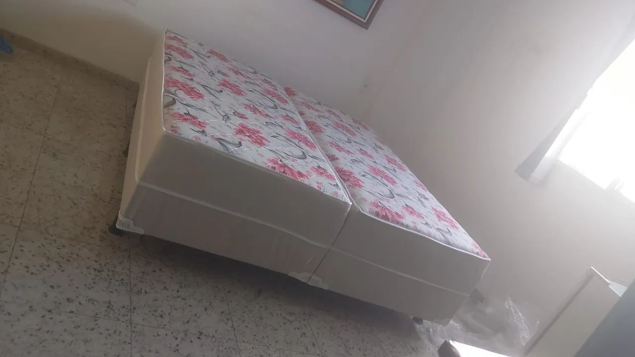 Cama Box dois em um destacável 