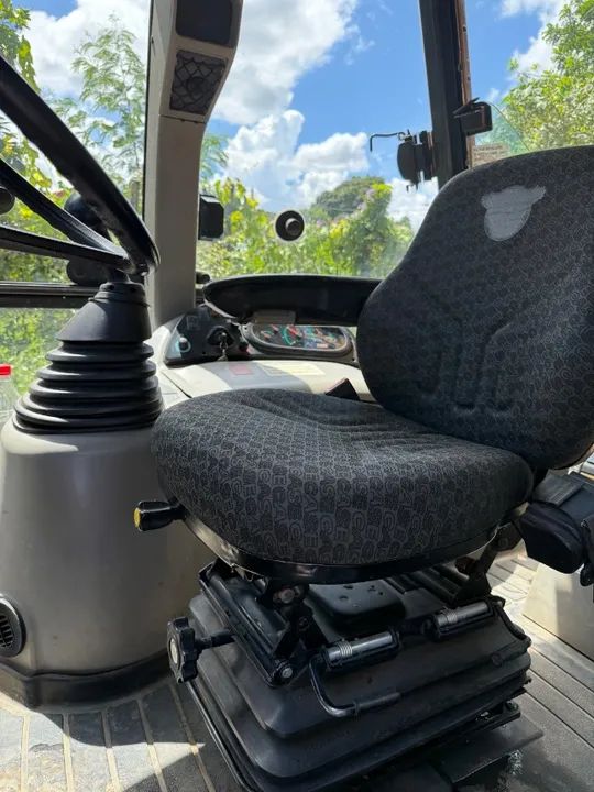 Retroescavadeira CASE 580 N - Foto 6