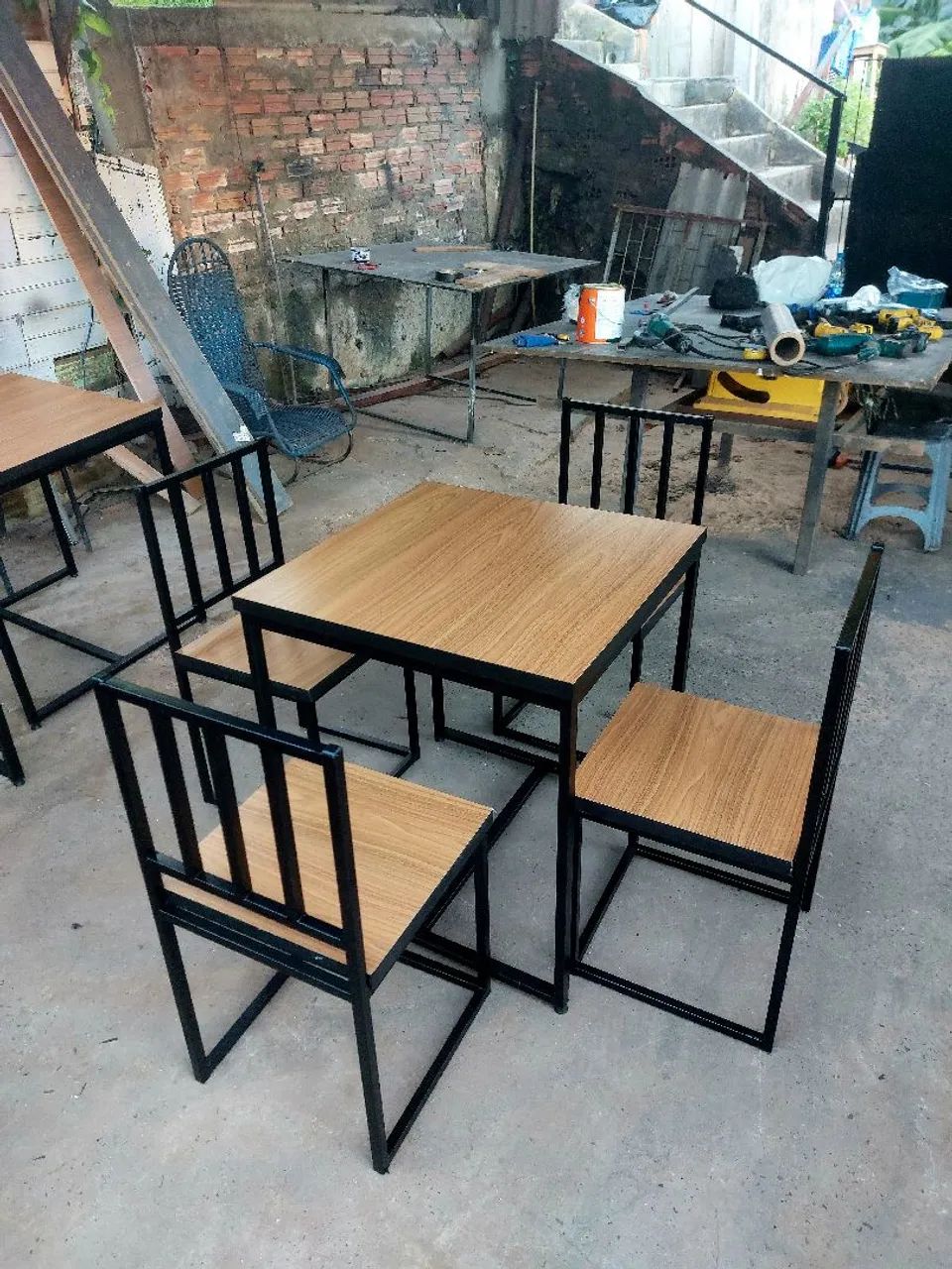 Conjunto Mesa e Cadeiras Industrial - Foto 2