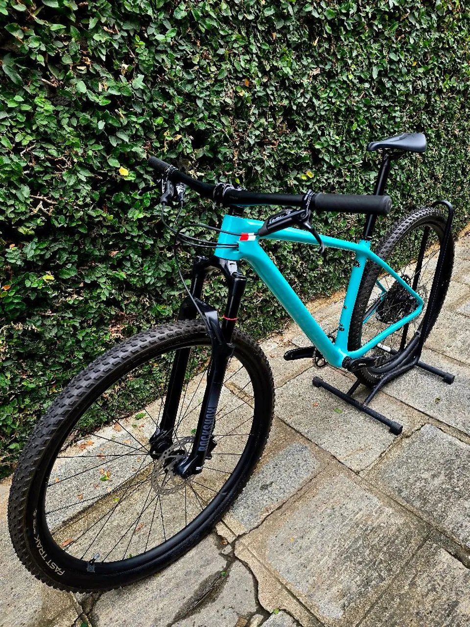 Specialized de Carbono Epic HT Ano 2023