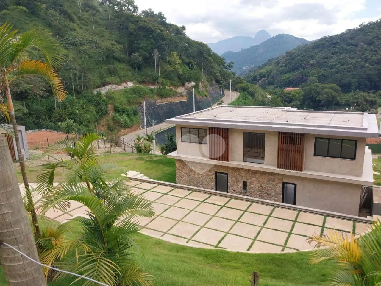 Casa com 4 quartos à venda, 427 m² por R$ 4.400.000 - Corrêas - Petrópolis/RJ