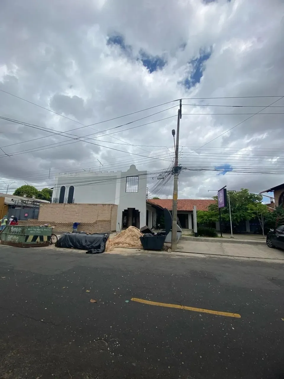Imóvel para aluguel tem 100 metros quadrados com 5 quartos em São Cristóvão - Teresina - P