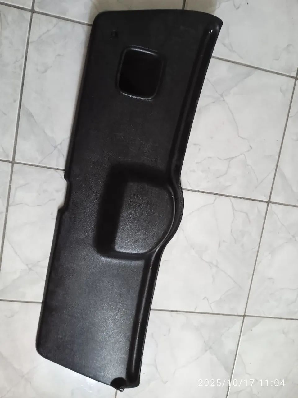 Moldura Tampa Traseira Renault Clio 