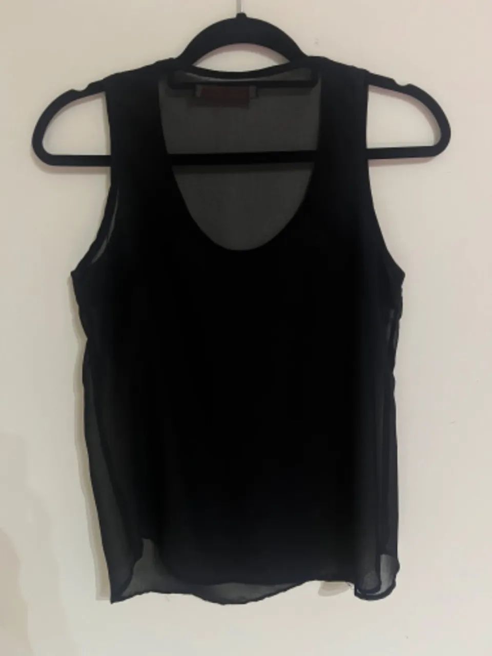 Blusa preta transparente com bordado 38 - Foto 4