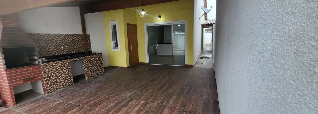 Imóvel para aluguel possui 90 metros quadrados com 2 quartos