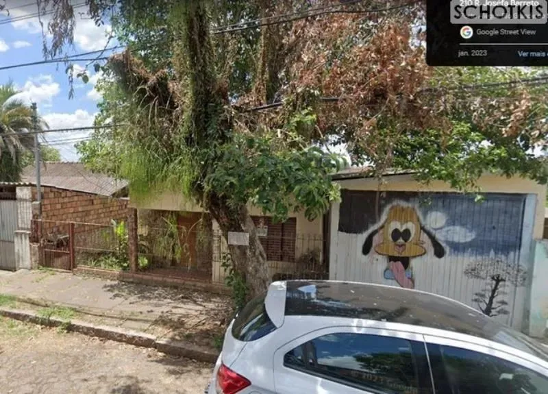 IMOBILIÁRIA SCHOTKIS VENDE CASA RESIDENCIAL DE 02 DORMITÓRIOS, NA RUA JOSEFA BARRETO COM 2