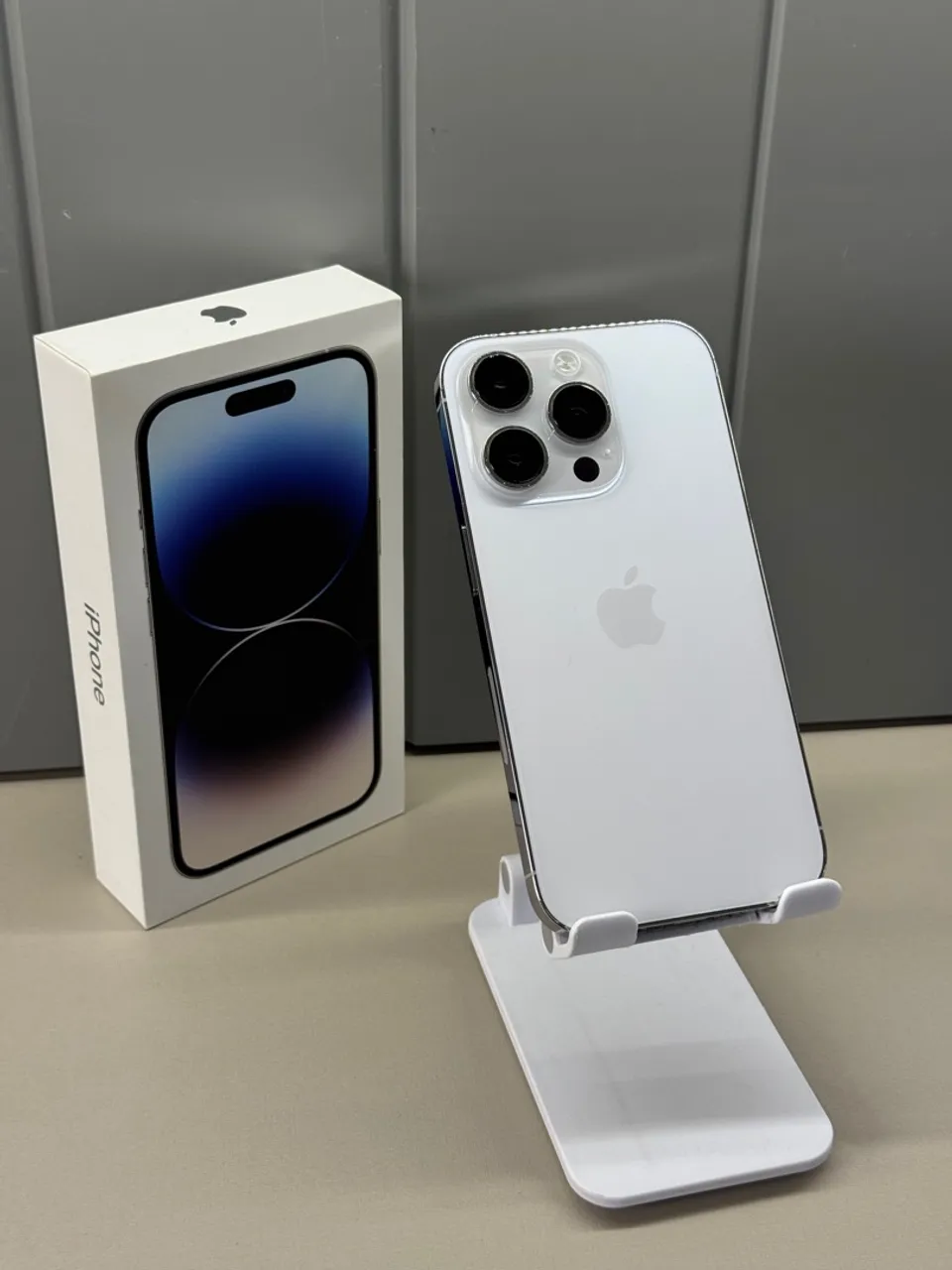 iPhone 14 Pro 128gb Branco Semi Novo - Loja Física