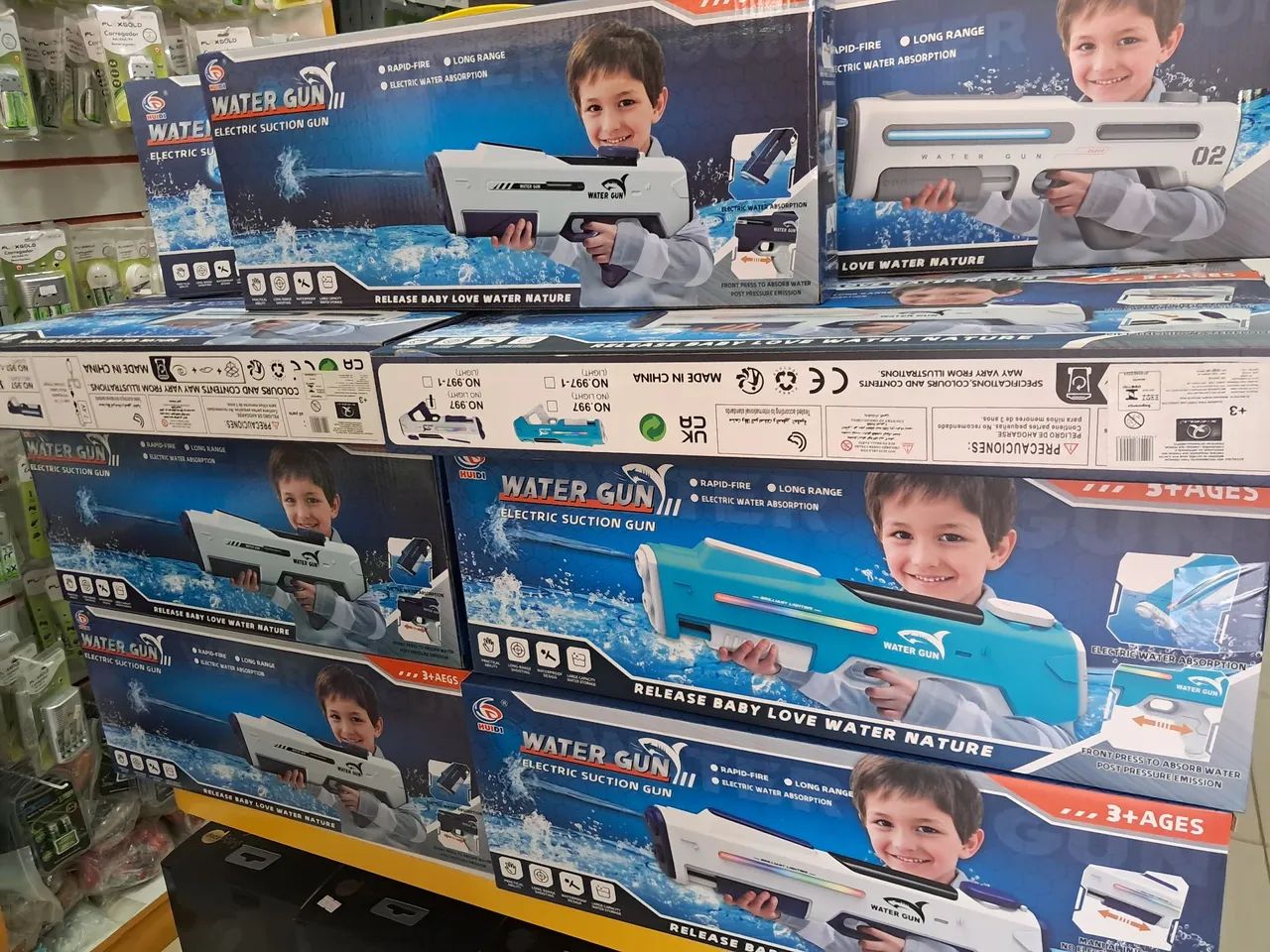 Brinquedo para criança a base d'água