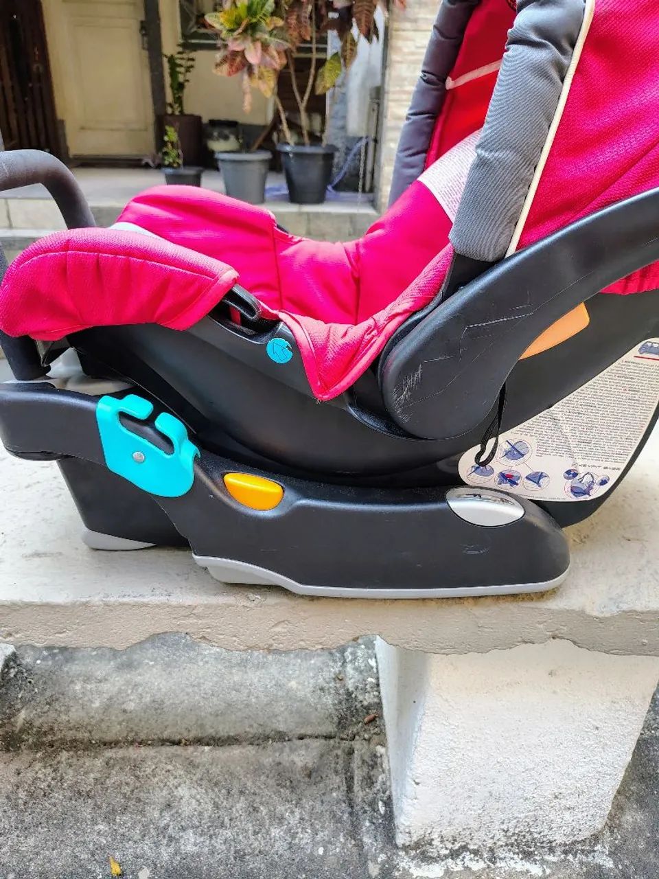 Cadeirinha Infantil Chicco - Conforto e Segurança - Foto 2