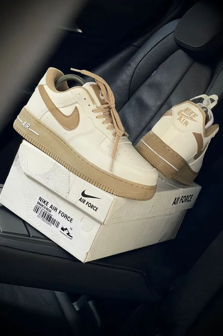 Nike Air Force Branco com Bege - Novo!