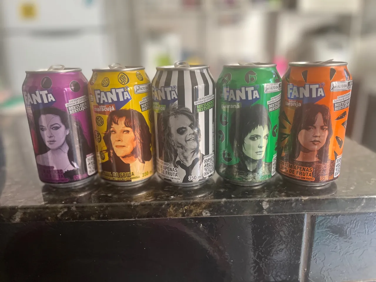 Lata de Fanta Colecionável Beetlejuice 5 latas vazias