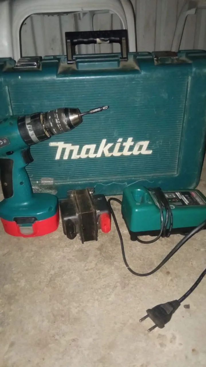 Parafusadeira/Furadeira Makita - Foto 3