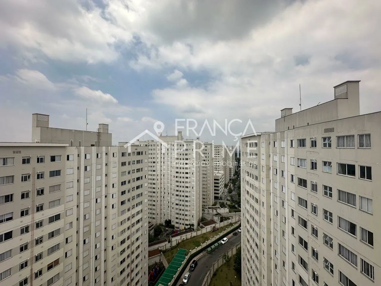 Apartamento de 44m², 2 dormitórios, armários planejados, vaga de garagem. - Foto 5