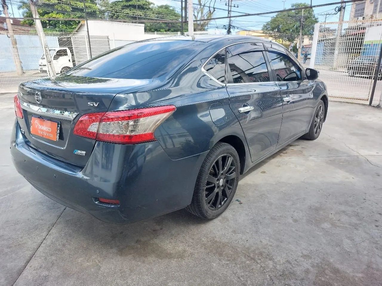 NISSAN SENTRA 2014 SV COM GNV 29.900 FINANCIADO  - Foto 4
