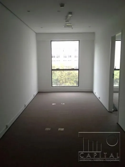 Sala Para Venda Em Alphaville -saída Para Sp E Interior