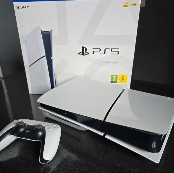 PlayStation 5 Slim com Leitor + Escolha seu Jogo (Aceito Cartão)