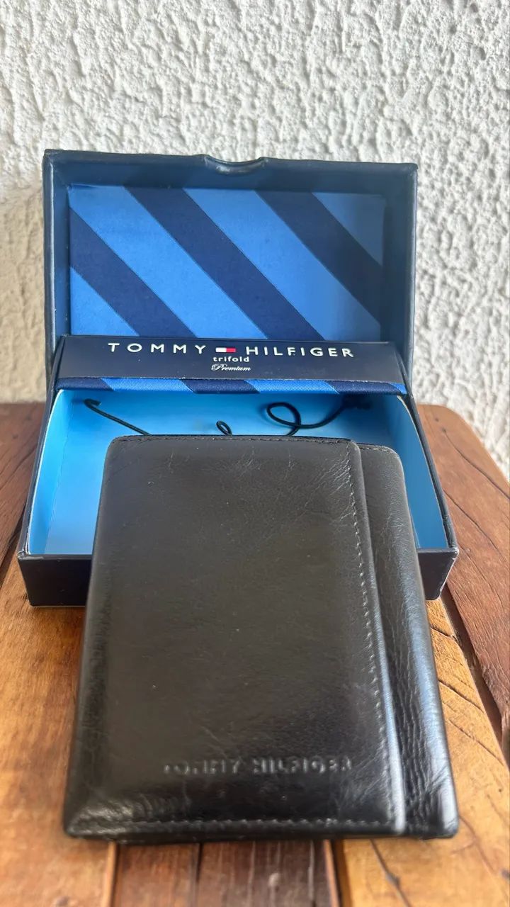 Tommy Hilfiger Premium Leather Wallet