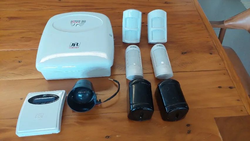 Kit de Central de Alarme JFL Usada em Excelente Estado