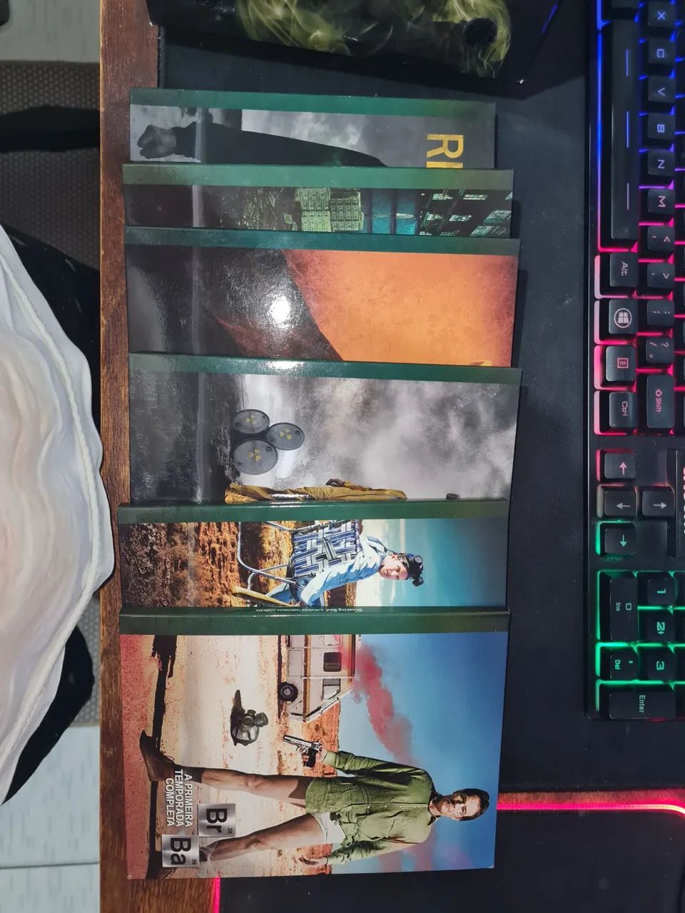 Box Breaking Bad Todas as temporadas - Foto 2