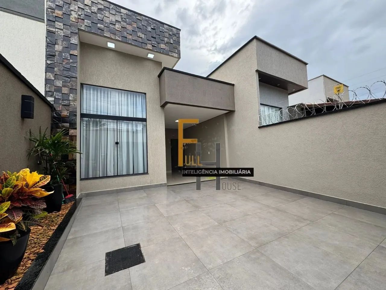 CASA ANA ROSA I 3 QUARTOS I 2 SUITES I 2 VAGAS I GOURMET I PISCINA I PORCELANATO I 215,52  - Foto 2