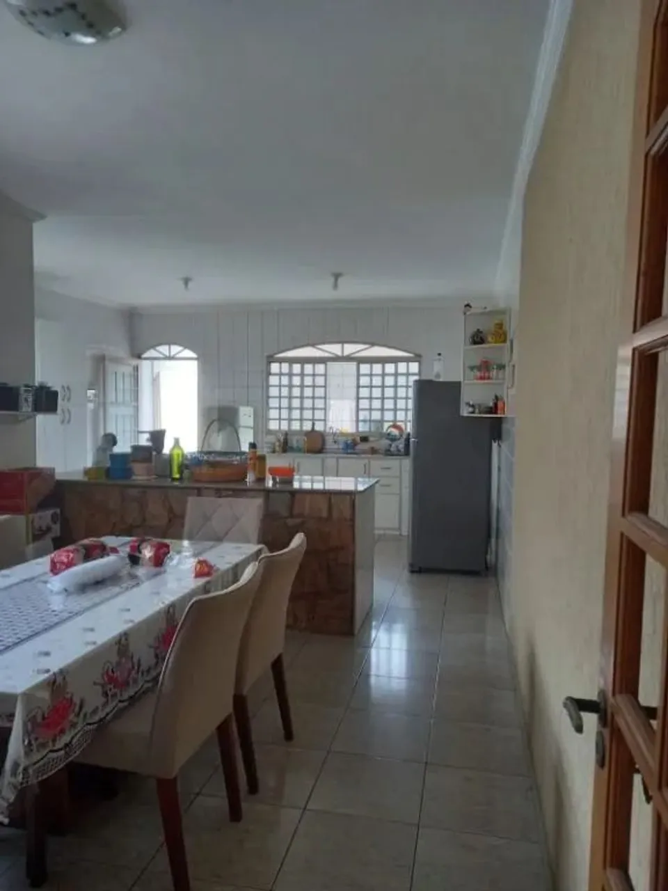 Sobrado para venda com 230 m² com 3 quartos