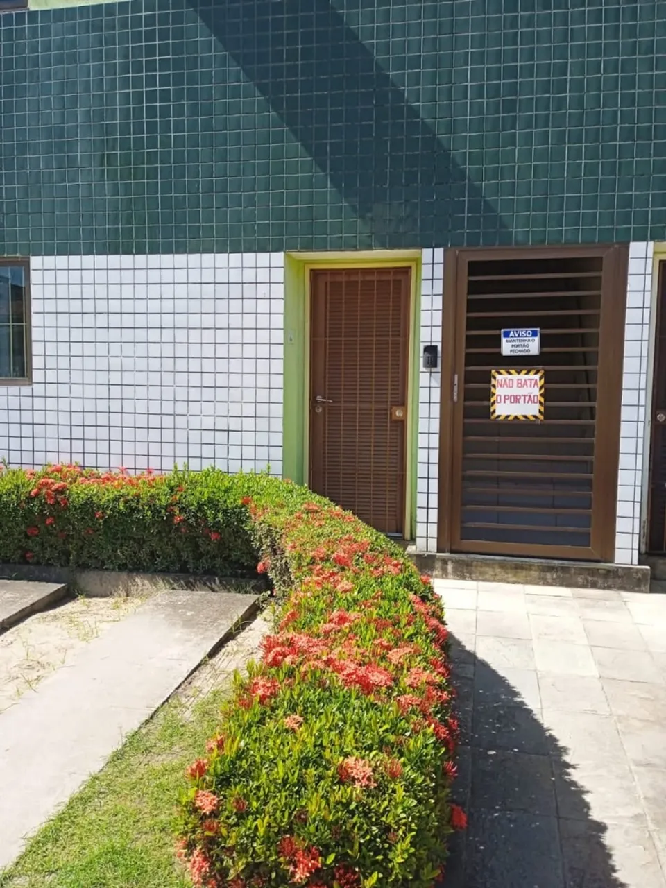ALUGO APARTAMENTO MOBILIADO EM PORTO DE GALINHAS-PE