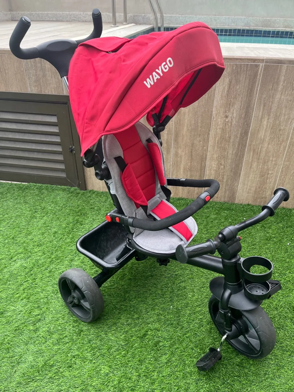 Carrinho Triciclo Infantil Waygo com Capota e Cesto