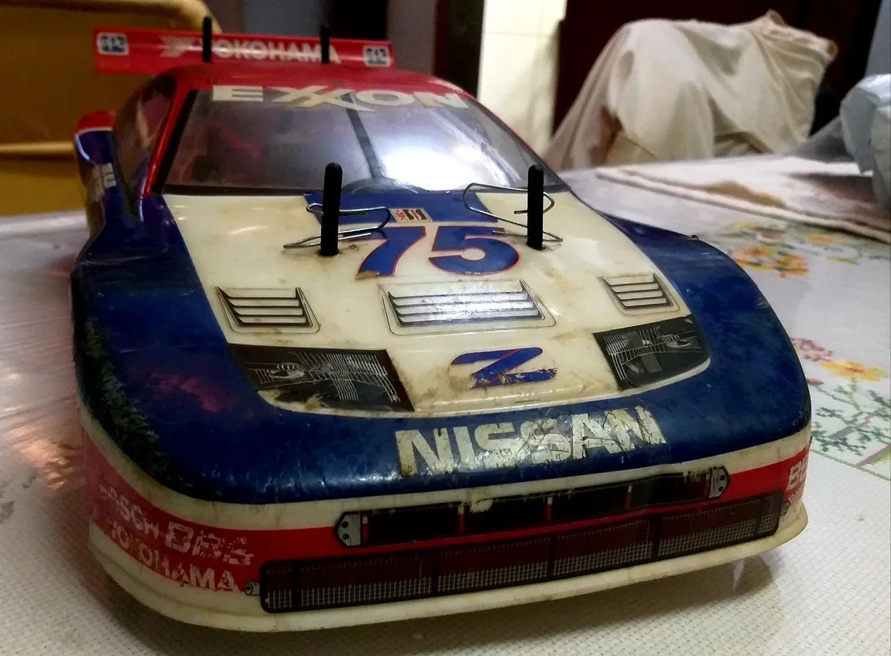 Carro de corrida Nissan 300ZX 1991 - Escala 1/10 - Foto 4