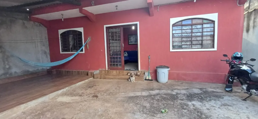 Casa 3 qtos na Qd 201 Resid. Oeste (São Sebastião-DF)
