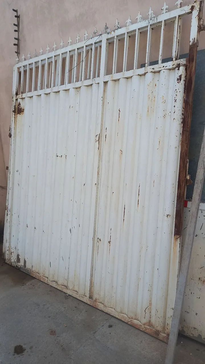 Portão de Ferro Branco Usado64840774022915121